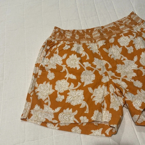 Cute Shorts - Picture 3 of 11